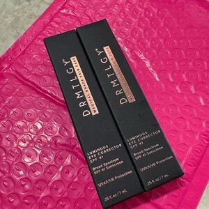 DRMTLGY Luminous Eye Corrector SPF 45 - Black